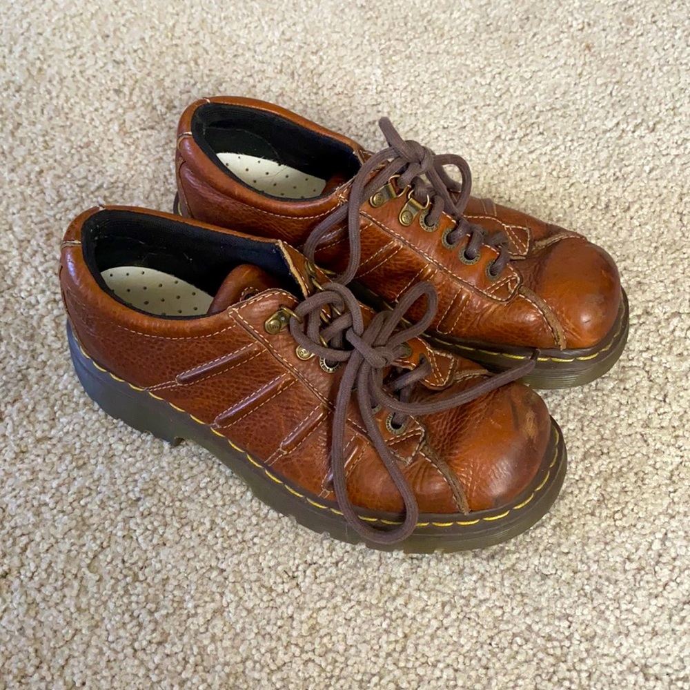 Dr. Martens 9